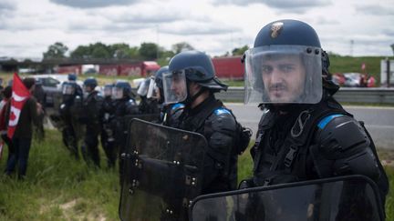 &nbsp; (Intervention des forces de l'ordre lors d'une précédente manifestation à Rennes contre la réforme du code du travail © MaxPPP)