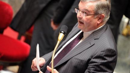 Michel Mercier, garde des Sceaux, doit affronter une démarche juridique sans précédent. (AFP PHOTO / MEHDI FEDOUACH)