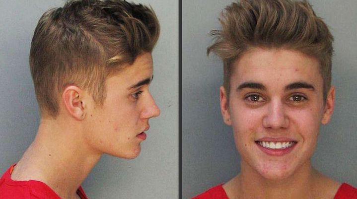 "Mug shot" du chanteur Justin Bieber apr&egrave;s son arrestation &agrave; Miami (Floride), le 23 janvier 2014. (AP / SIPA)