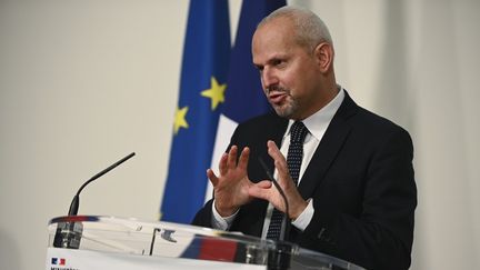 Le directeur général de la santé, Jérôme Salomon, lors d'une conférence de presse sur l'épidémie de Covid-19, le 7 décembre 2020 à Paris.&nbsp; (CHRISTOPHE ARCHAMBAULT / AFP)