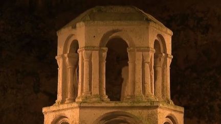 Eglise souterraine (France 2)