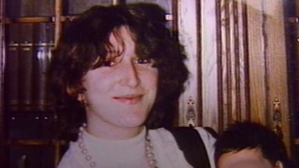 L’enquête sur la disparition de Marie-Thérèse&nbsp;Bonfanti&nbsp;a fini par aboutir après 36 ans de recherche, jeudi 12 mai.&nbsp;Elle avait disparu le 22 mai 1986.&nbsp;Un homme qui avait été placé en garde à vue à l’époque, avant d’être relâché faute de preuves, a avoué.&nbsp;Son mari et ses deux enfants sont soulagés. (FRANCE 2)