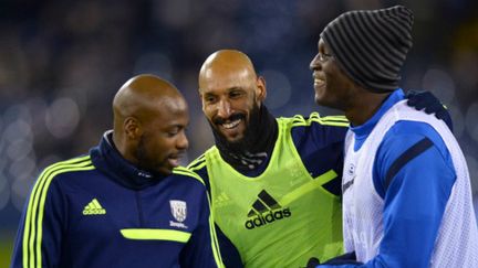 Romelu Lukaku (à droite), ici aux côtés de Nicolas Anelka (centre)