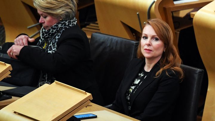 Ash Regan, 48 ans, ancienne ministre écossaise, au Parlement, à Edimbourg (Ecosse), le 23 février 2023. (ANDY BUCHANAN / AFP)