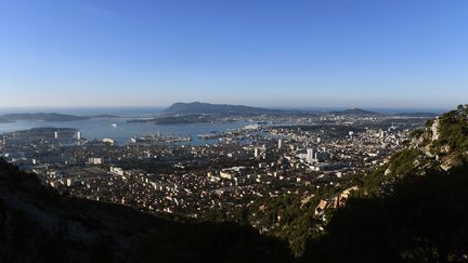 Vue de Toulon, le 21 novembre 2017. (BORIS HORVAT / AFP)