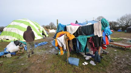 Camille et Genevi&egrave;ve s'&eacute;taient retranch&eacute;es sur le site de Notre-Dame-des-Landes (Loire-Atlantique) avec les opposants &agrave; l'a&eacute;roport (FRANK PERRY / AFP)