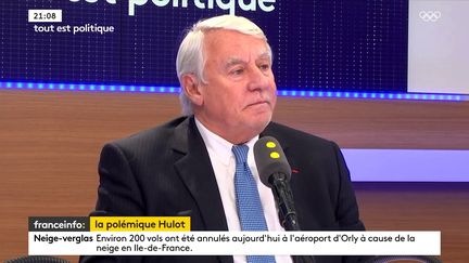 Claude Goasguen, député Les Républicains de la 14e circonscription de Paris et&nbsp;maire du 16e arrondissement, était l'invité de franceinfo, vendredi 9 février 2018. (FRANCEINFO)