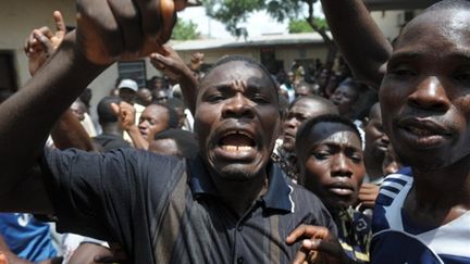 Manifestation à Lomé des partisans du leader de l'opposition J-P Fabre qui conteste la présidentielle du 04 mars 2010 (AFP/ISSOUF SANOGO)