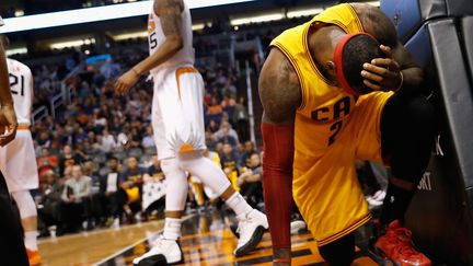 LeBron James (33 points) n'a pas grand chose à se reprocher, mais les Cavs ont encore perdu (CHRISTIAN PETERSEN / GETTY IMAGES NORTH AMERICA)