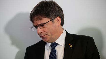 Carles Puigdemont, le 12 février 2019, à Berlin (Allemagne). (HANNIBAL HANSCHKE / AFP)