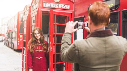 Des cabines téléphoniques britanniques célèbres dans le monde entier. (WILLIAM PERUGINI / CULTURA CREATIVE)