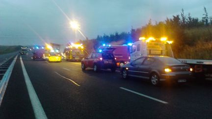 Les pompiers sur les lieux de l'accident, le 7 septembre &agrave; Troyes (Aube). (FRANCE 3 CHAMPAGNE ARDENNES)