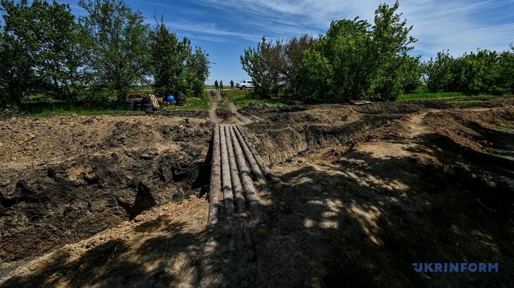 Un réseau de tranchées ukrainiennes dans un lieu non identifié de la région de Zaporijjia, le 17 mai 2023. (UKRINFORM)