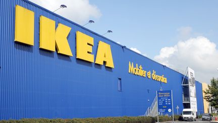 La marque Ikea est d&eacute;j&agrave; au c&oelig;ur d'une enqu&ecirc;te sur des soup&ccedil;ons de surveillance ill&eacute;gale de salari&eacute;s du groupe. (DENIS CHARLET / AFP)