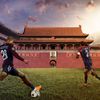 Illustration représentant le football français face au marché chinois. (AKSONOV / GEOFFROY VAN DER HASSELT / BAPTISTE BOYER / FRANCEINFO)