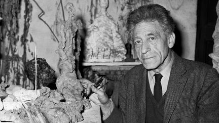 Alberto Giacometti dans son atelier du XIVeme arrondissement parisien le 3 décembre 1965
 (UNIVERSAL PHOTO/SIPA)