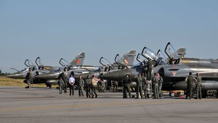 La base aérienne d'Evreux (Eure), le 14 juillet 2008. (MAXPPP)