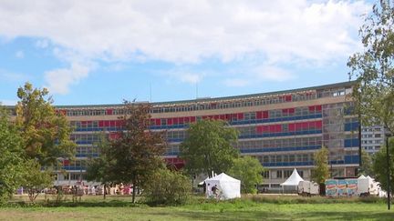 Strasbourg : l'université décide de fermer ses portes deux semaines de plus en hiver (FRANCE 3)