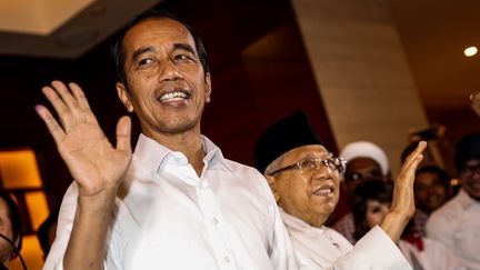 Le président indonésien Joko Widodo s'exprime lors d'une conférence de presse à Jakarta (Indonésie), le 17 avril 2019. (ANDREW GAL / AFP)