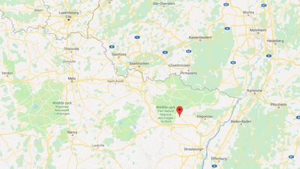 Capture d'écrande Googlemaps pointant Bouxwillezr (Bas-Rhin) où une femme&nbsp;est morte coincée dans une benne à vêtements, le 17 février 2019. (GOOGLEMAPS)