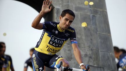 Le cycliste espagnol Alberto Contador, jeudi 27 juin 2013 &agrave; Porto-Vecchio (Corse-du-Sud). (JEFF PACHOUD / AFP)