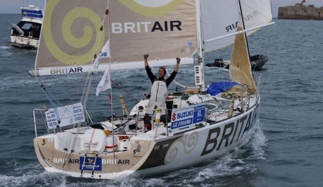 Armel Le Cléac'h vainqueur en 2010 sur Brit Air