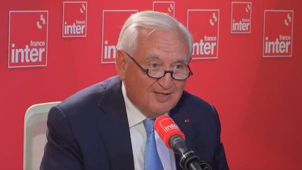 L'ancien Premier ministre Jean-Pierre Raffarin, le 22 mai 2024 sur France Inter.  (FRANCEINTER / RADIO FRANCE)