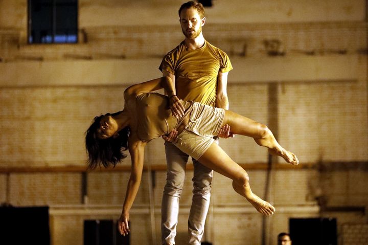 Boris Charmatz et Emmanuelle Huynh dansent boléro 2 / étrangler le temps d'Odile Duboc (Ursula Kaufmann)