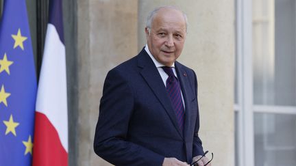 Laurent Fabius,&nbsp;président du Conseil constitutionnel, au palais de l'Elysée à Paris, le 8 mars 2022.&nbsp; (LUDOVIC MARIN / AFP)