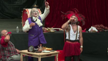 Le&nbsp; très grand conseil international des clowns se déroule à Niort tous les deux ans&nbsp; (FRANCE 3)