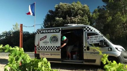 Tour de France&nbsp;: un passionné suit La Grande Boucle à bord de son camping-car (France 3)