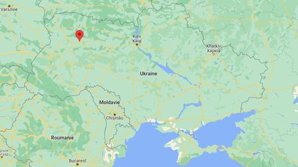 Une frappe des forces russes contre une tour de télévision près de la ville de Rivne, dans l'ouest de l'Ukraine, a fait neuf morts et neuf blessés, le 14 mars 2022, ont affirmé les autorités locales. (GOOGLE MAPS)