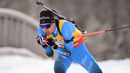 Quentin Fillon Maillet à l'occasion du sprint de Ruhpolding, jeudi 13 janvier 2022. (SVEN HOPPE / AFP)