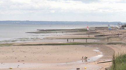 Climat : les plages du Calvados gagnées par la mer. (FRANCE 3)