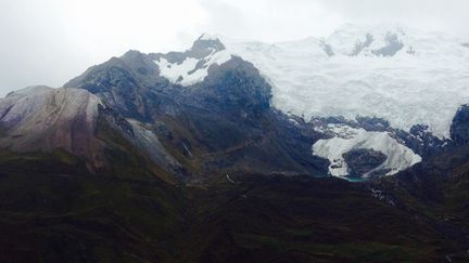 &nbsp; (Ce qui reste du glacier Huaytapallana © RF/ Anne-Laure Barral)