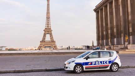 Tour Eiffel : la "Dame de Fer" se pare d’or