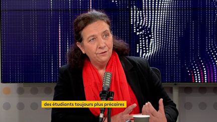 Frédérique Vidal, la ministre&nbsp;de l'Enseignement Supérieur, de la Recherche et de l'Innovation était l'invitée du "8h30 franceinfo" vendredi 15 octobre.&nbsp; (FRANCEINFO / RADIOFRANCE)