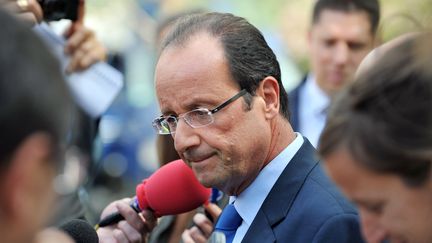 Fran&ccedil;ois Hollande, lors de la campagne pour les primaires PS &agrave; la pr&eacute;sidentielle, le 5 septembre 2011, &agrave; Tours (Indre-et-Loire). (ALAIN JOCARD / AFP)