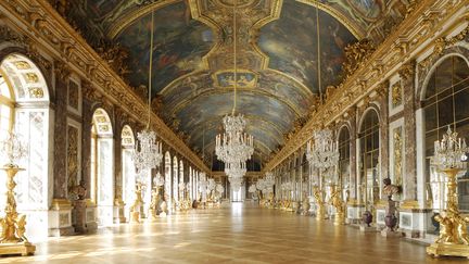 La galerie des Glaces mesure 73 mètres de long sur 10 mètres de large
 (C.Lepetit / Only France)