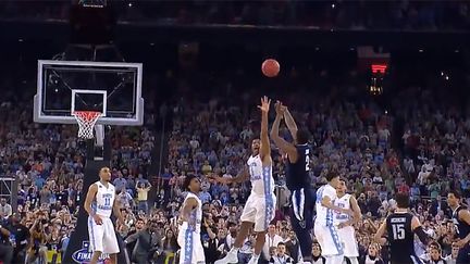 Le shoot victorieux de Kris Jenkins au buzzer en finale NCAA