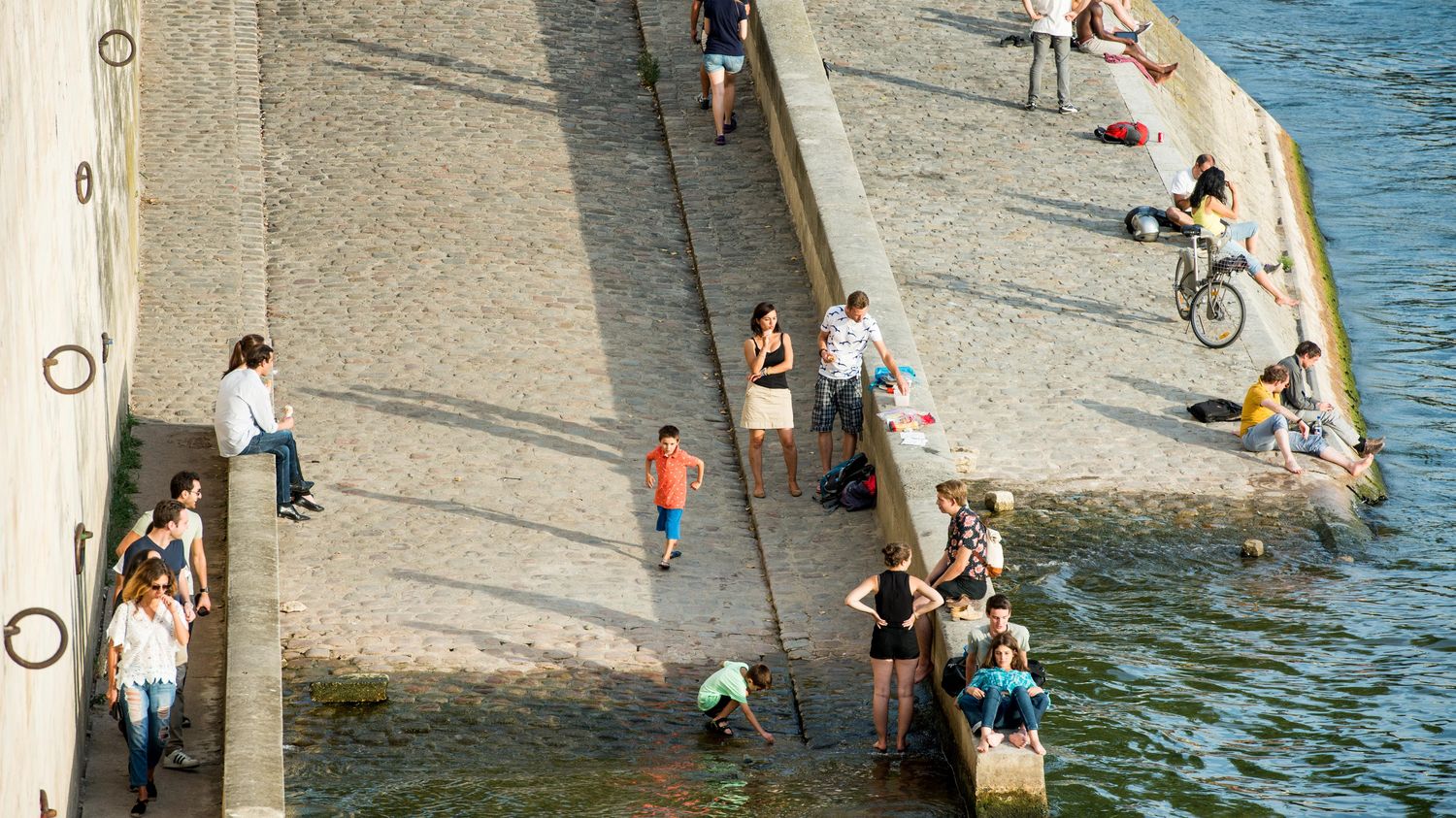 Pourra-t-on Vraiment Se Baigner Dans La Seine En 2024