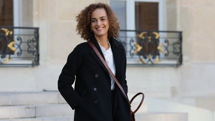 La romancière Leila Slimani sur le perron de l'Elysée, 6 novembre 2017
 (ludovic MARIN / AFP)