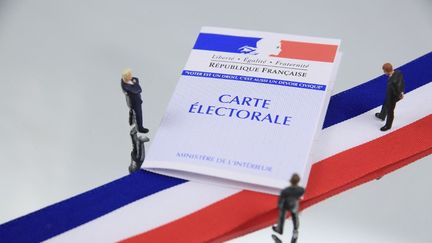 Les inscriptions sur les listes électorales pour pouvoir voter lors des élections européennes du 9 juin 2024 se terminent, en mairie, le 3 mai 2024. (PHILIPPE TURPIN / PHOTONONSTOP / AFP)