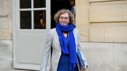 La ministre du Travail, Muriel Pénicaud, quitte Matignon (Paris), le 29 avril 2019. (CHRISTOPHE ARCHAMBAULT / AFP)