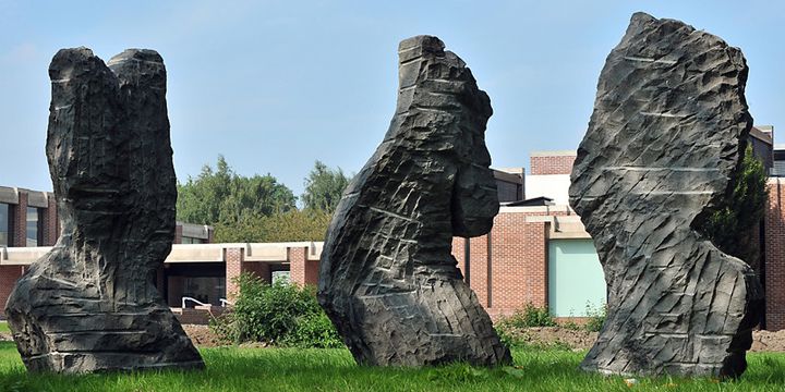 Sculptures d'Eugène Dodeigne à Villeneuve-d'Ascq (septembre 2010)
 (Philippe Huguen / AFP)