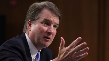 Le juge&nbsp;Brett Kavanaugh devant le comité du Sénat américain, le&nbsp;6 septembre 2018, à Washington. (CHIP SOMODEVILLA / GETTY IMAGES NORTH AMERICA / AFP)