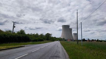 La centrale nucléaire de Dampierre-en-Burly, dans le Loiret. (PIERRE-ANTOINE LEFORT / FRANCE BLEU / RADIO FRANCE)