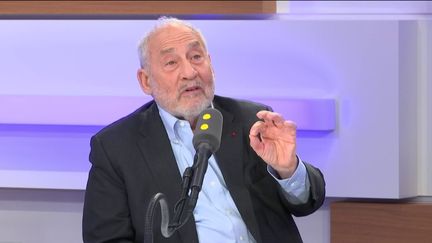 L’économiste Joseph Stiglitz, invité éco de franceinfo mardi 24 septembre. (FRANCEINFO / RADIO FRANCE)