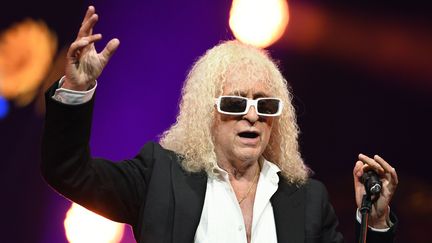 Michel Polnareff sur scène à Epernay le 30 avril 2016.
 (Bertrand GUAY / AFP)