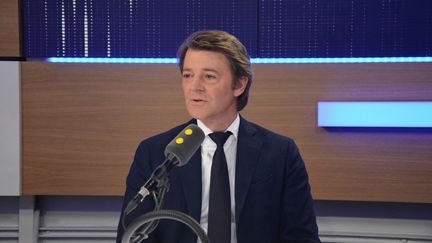 François Baroin invité de franceinfo, le 4 novembre 2016. (JEAN-CHRISTOPHE BOURDILLAT / FRANCE-INFO)